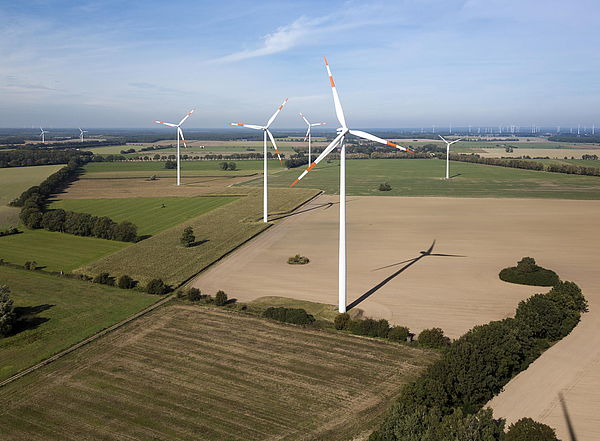  ENGIE Deutschland hat den Zuschlag für die Repowering-Projekte in Karstädt (im Bild) und Lövenich mit insgesamt 50 Megawatt erhalten – und trägt damit zu einer effizienten und nachhaltigen Energiewende bei.  Bildquelle: ENGIE Deutschland; Abdruck bei Nennung der Bildquelle honorarfrei