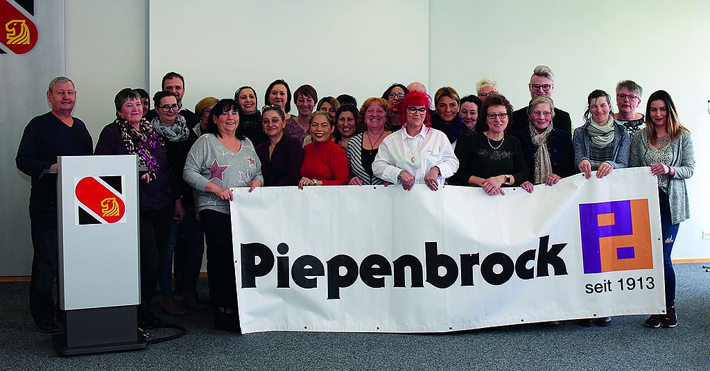Im Einsatz für saubere Schulen und Kitas: die Piepenbrocker in Sehnde. (Bild: Piepenbrock Unternehmensgruppe GmbH + Co. KG) Im Einsatz für saubere Schulen und Kitas: die Piepenbrocker in Sehnde. (Bild: Piepenbrock Unternehmensgruppe GmbH + Co. KG)