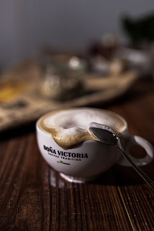 Mit ihrem Café Doña Victoria präsentiert die WISAG ihre eigene Kaffeemarke nun auch in einem stationären Store. Bildrechte: WISAG
